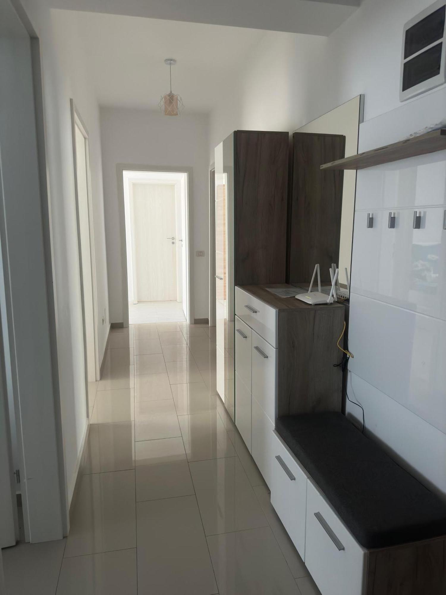 In Apart Hotel Бухарест Экстерьер фото